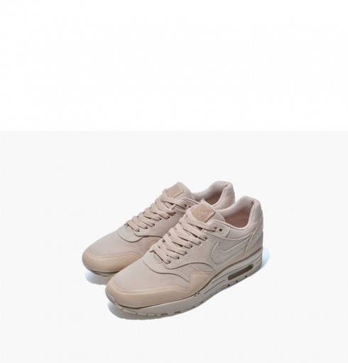 high-snobiety-nike-air-max-1-sp-v-monotone